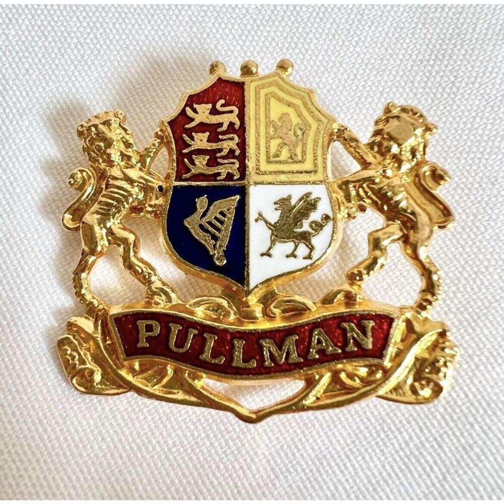 Pullman Coat of Arms Pullman Car Company Railroad Vintage Lapel Crest Pin